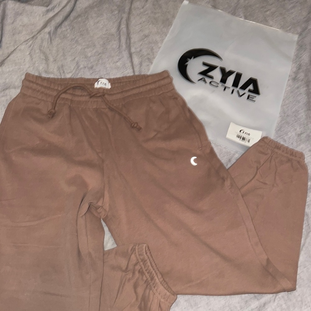 Brand new Zyia sweatpants